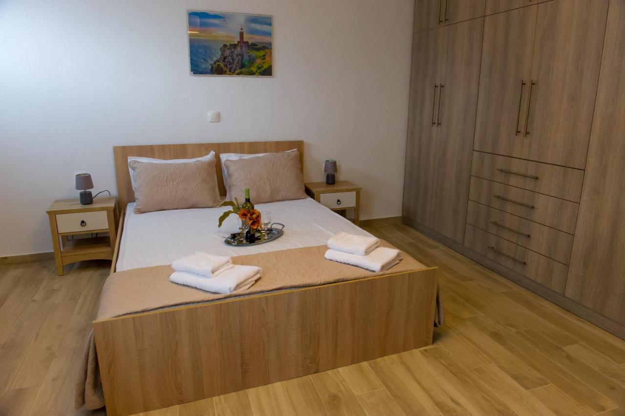 To Petrino Holidays House Metagkitsi Екстер'єр фото