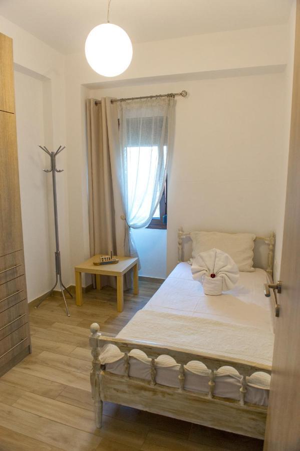 To Petrino Holidays House Metagkitsi Екстер'єр фото